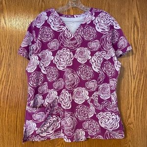 Maevn Print rose scrub top size XL